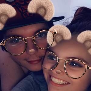 Meet your Posher, Evie